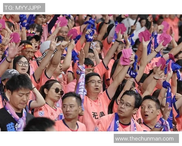 欧冠门票系统瘫痪数万球迷排队12小时苦等抢票机会