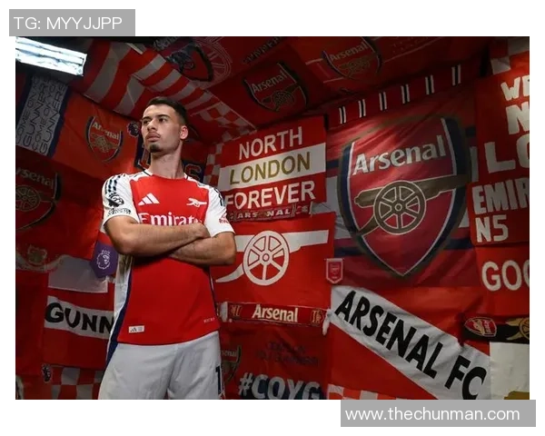 马丁内利的崛起之路：从青涩小将到足坛新星的精彩旅程